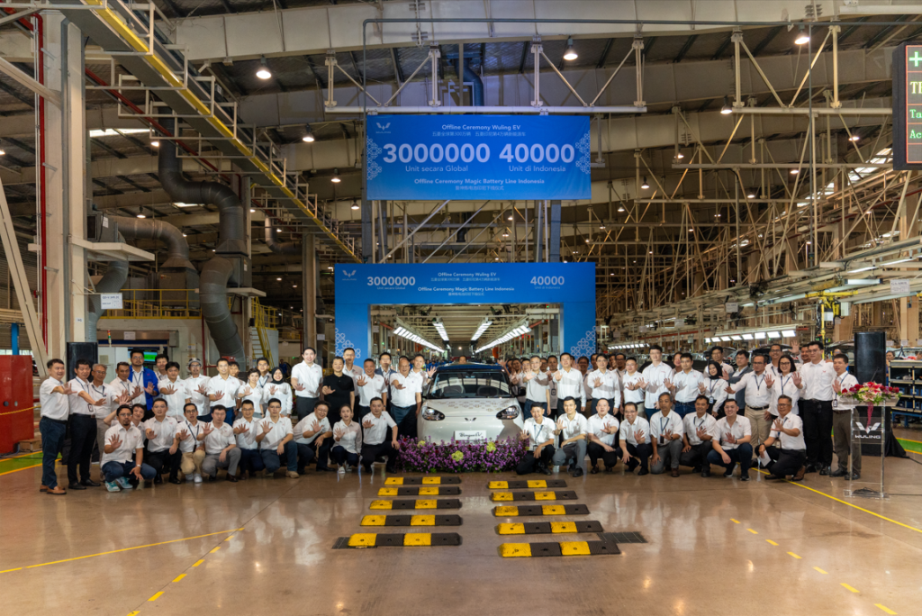 Wuling 3 juta mobil listrik global